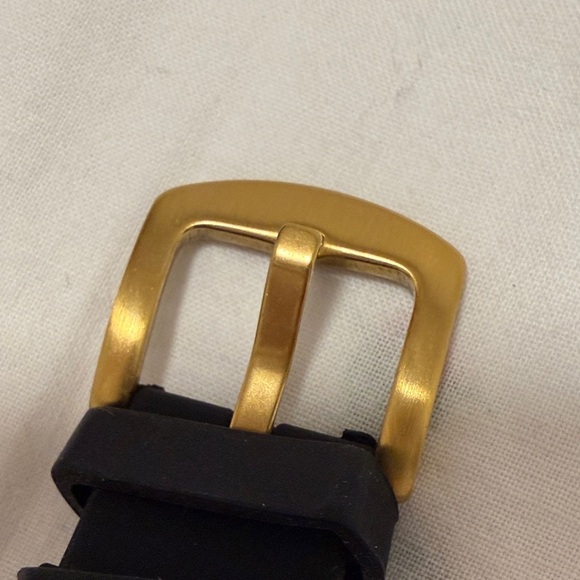 Men's Black and Gold Dive Watch 41mm - Picture 7 of 7